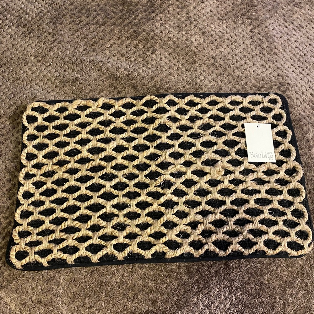 Natural and Black Woven pillowcase